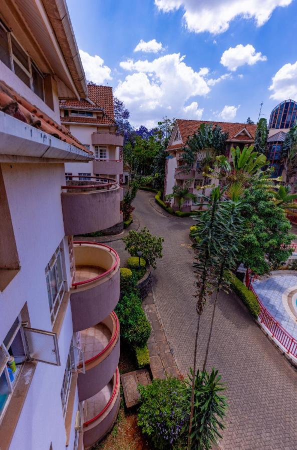Appartement Cosy And Accessible 1br Penthouse With Terrace *